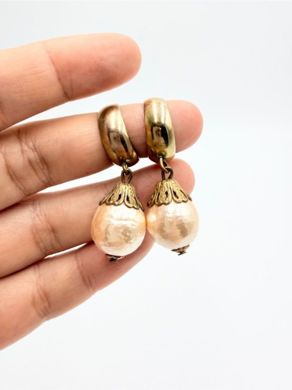 Vintage Faux Baroque Pearl Dangle Clip On Earrings